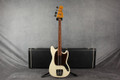Fender Mustang Bass - Made in Japan - Vintage White - Hard Case - 2nd Hand