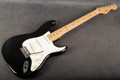 Fender Player Stratocaster - Black - Hard Case - 2nd Hand