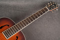 Fender PR-180E Resonator - Aged Cognac Burst - Hard Case - Ex Demo