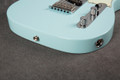 Fender Deluxe Nashville Telecaster - Daphne Blue - Gig Bag - 2nd Hand (125607)