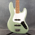 Fender Player Jazz Bass - Sage Green Metallic - 2nd Hand