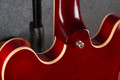 Gibson ES-335 - Bigsby - Satin Cherry - Hard Case - 2nd Hand