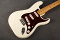 Fender Deluxe Roadhouse Stratocaster - Arctic White - Gig Bag - 2nd Hand