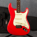 Squier Classic Vibe Simon Neil Stratocaster - Fiesta Red - Gig Bag - 2nd Hand