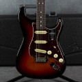 Fender American Professional II Stratocaster 3-Colour Sunburst - Case - 2nd Hand (X1154826)