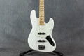 Fender Player Jazz Bass, Maple - Polar White - Boxed - 2nd Hand