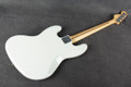 Fender Player Jazz Bass, Maple - Polar White - Boxed - 2nd Hand