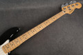 Fender Player Jazz Bass - Maple - Black - Boxed - 2nd Hand