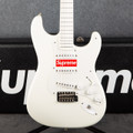 Fender Ltd Ed Supreme Stratocaster - White - Case **COLLECTION ONLY** - 2nd Hand