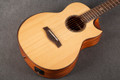 Traveler Guitar Redland Concert RC SLE Acoustic - Natural - Gig Bag - 2nd Hand