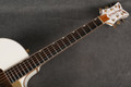 Gretsch G5022CWFE Rancher Falcon Jumbo Electro Acoustic White - Case - 2nd Hand