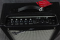 Fender Mustang 25 Guitar Combo - 2nd Hand