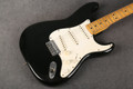 Fender 1975 Stratocaster - Black - Hard Case - 2nd Hand