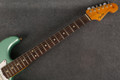 Fender Custom Shop 61 Stratocaster Relic - Mystic Surf Green - Case - 2nd Hand