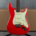 Fender American Vintage II 1961 Stratocaster - Fiesta Red - Hard Case - 2nd Hand