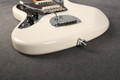 Fender Japan Traditional 60s Jaguar Left Handed - Arctic White - Bag - 2nd Hand