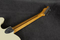 Fender American Vintage II 1977 Telecaster Custom Olympic White Case - 2nd Hand