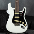 Fender American Performer Stratocaster - Arctic White - Gig Bag - 2nd Hand (X1159356)