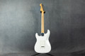 Fender Player Stratocaster - Polar White - Boxed - 2nd Hand (X1159370)