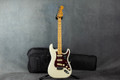 Fender Player Plus Stratocaster - Olympic Pearl - Gig Bag - 2nd Hand (X1159379)