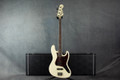 Fender American Vintage II 1966 Jazz Bass - Olympic White - Hard Case - 2nd Hand (X1159352)