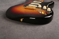 Fender MIJ Classic 60s Stratocaster - Gold Hardware - Sunburst - Case - 2nd Hand