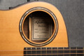 Walden B1E Baritone Grand Auditorium - Satin Natural - Hard Case - 2nd Hand