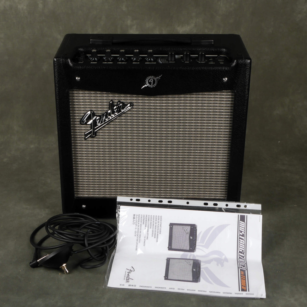 Fender Mustang Amp V1 & Footswitch 2nd Hand
