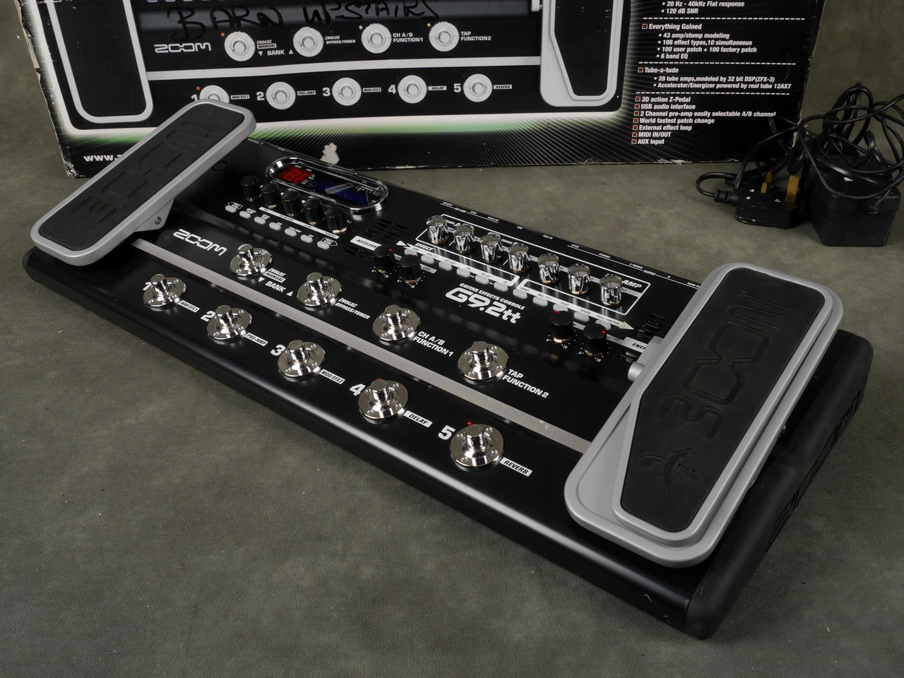 Zoom G9.2tt Guitar Multi FX Processor w/Box & PSU - 2nd Hand