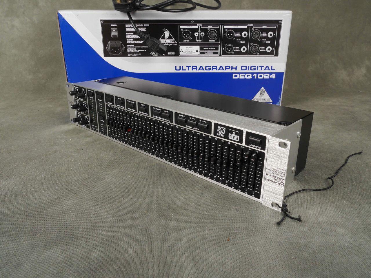 Behringer UltraGraph Digital DEQ1024 w/Box - 2nd Hand