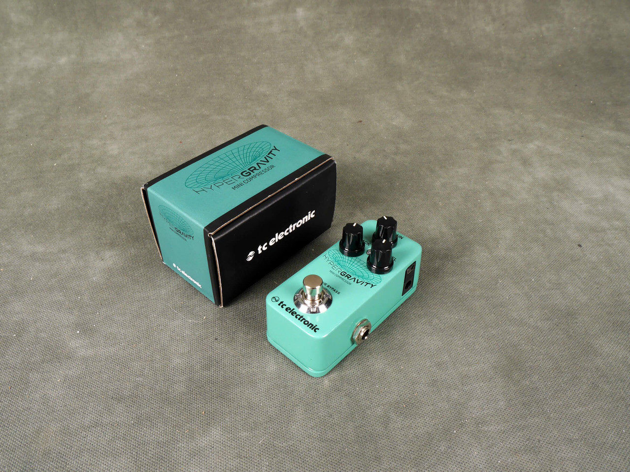 TC Electronic Hypergravity Mini Compressor FX Pedal w/Box - 2nd Hand