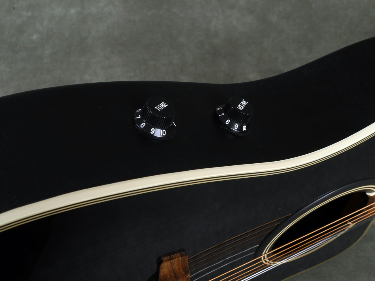 Aria AMB 35 Electro-Acoustic Guitar - Black - 2nd Hand