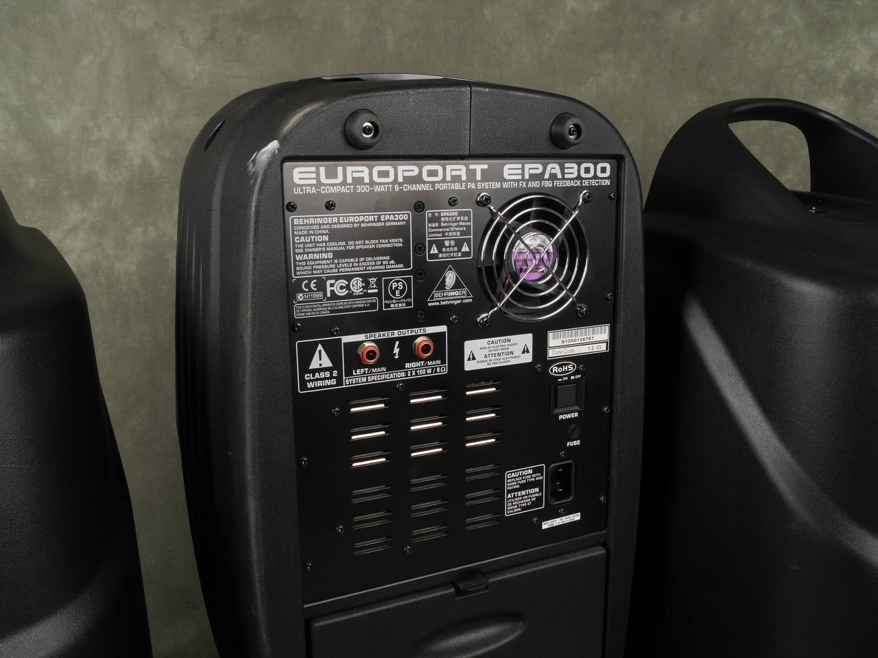 Behringer EUROPORT EPA300 ポータブルPAシステム Behringer Europort EPA300 Ultra-Compact 300-Watt 6-Channel
