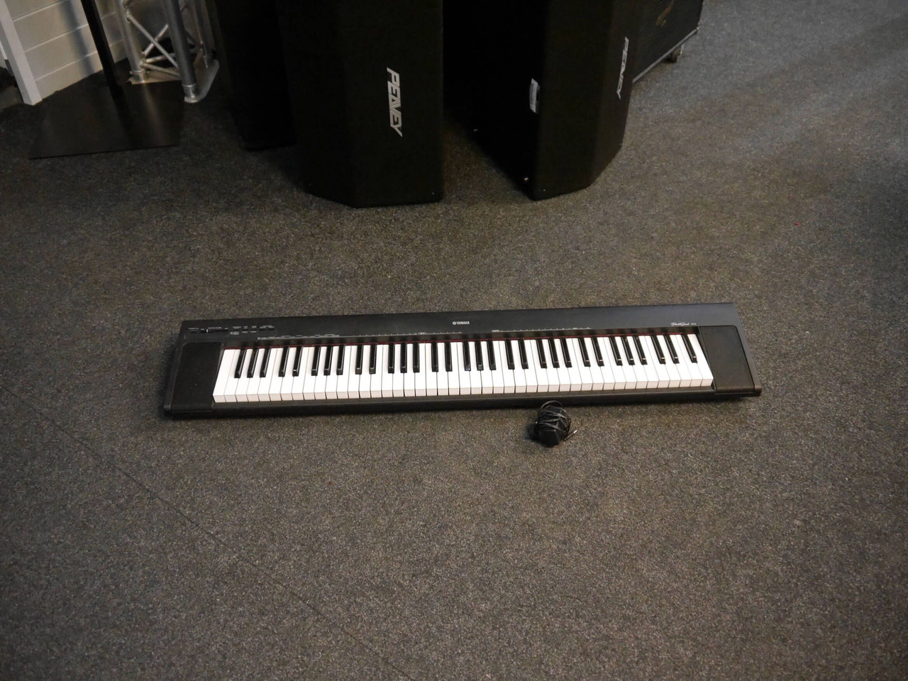 Yamaha NP-30 Portable Piano w/Power Supply - 2nd Hand