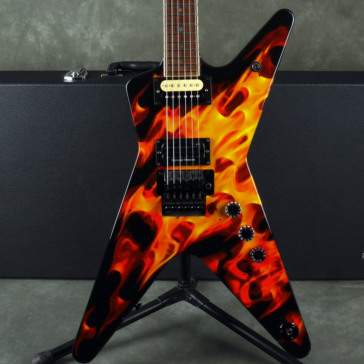 Dean Dime-O-Flame ML w/Hard Case - 2nd Hand