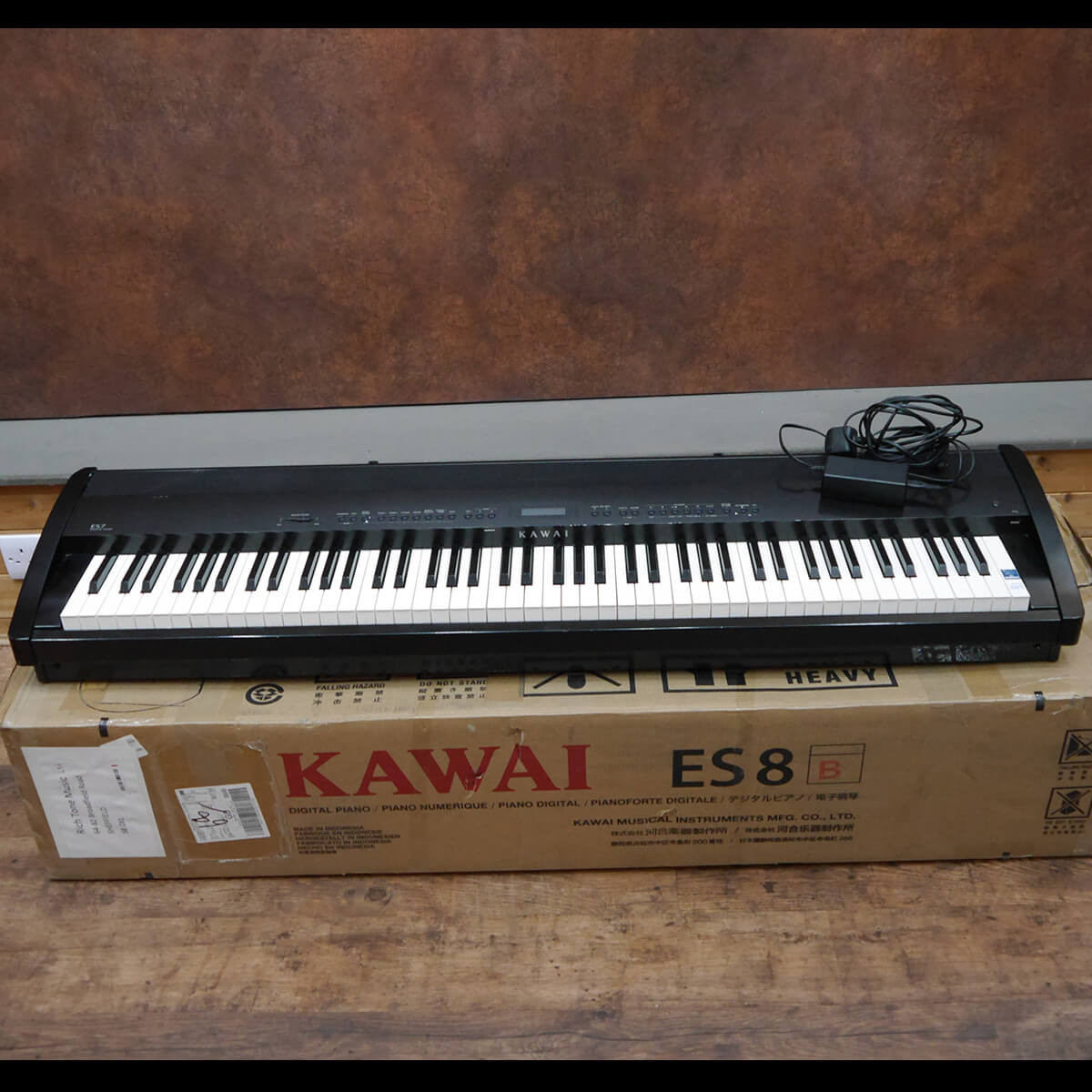 Kawai ES7 Digital Piano & PSU **UK SHIPPING ** w/Box & PSU 2nd Hand