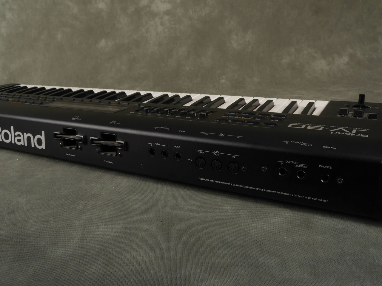 Roland JV 80 Multi-Timbral Synthesizer - 2nd Hand