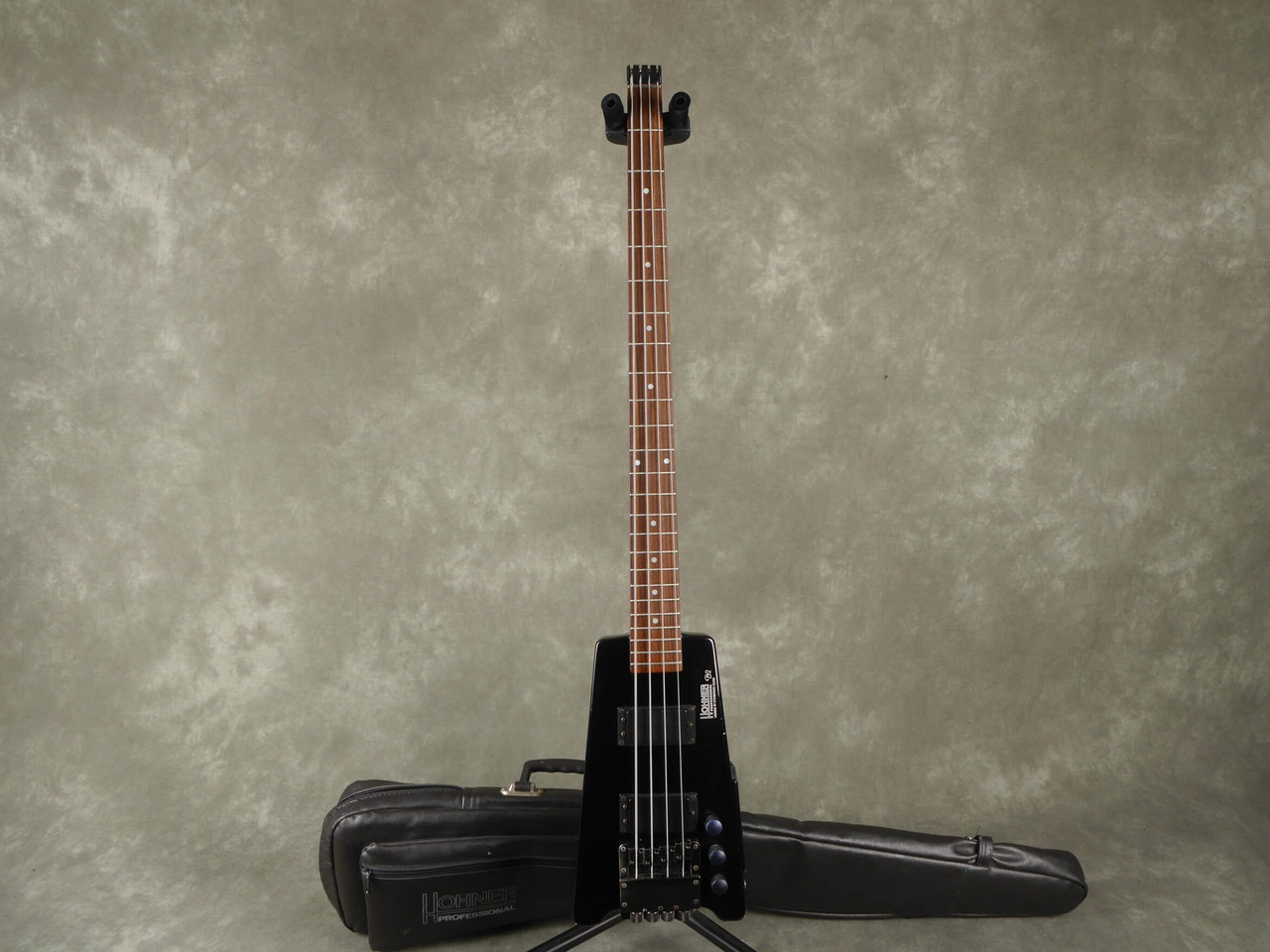 Hohner B2 Headless Bass w/Gig Bag - 2nd Hand