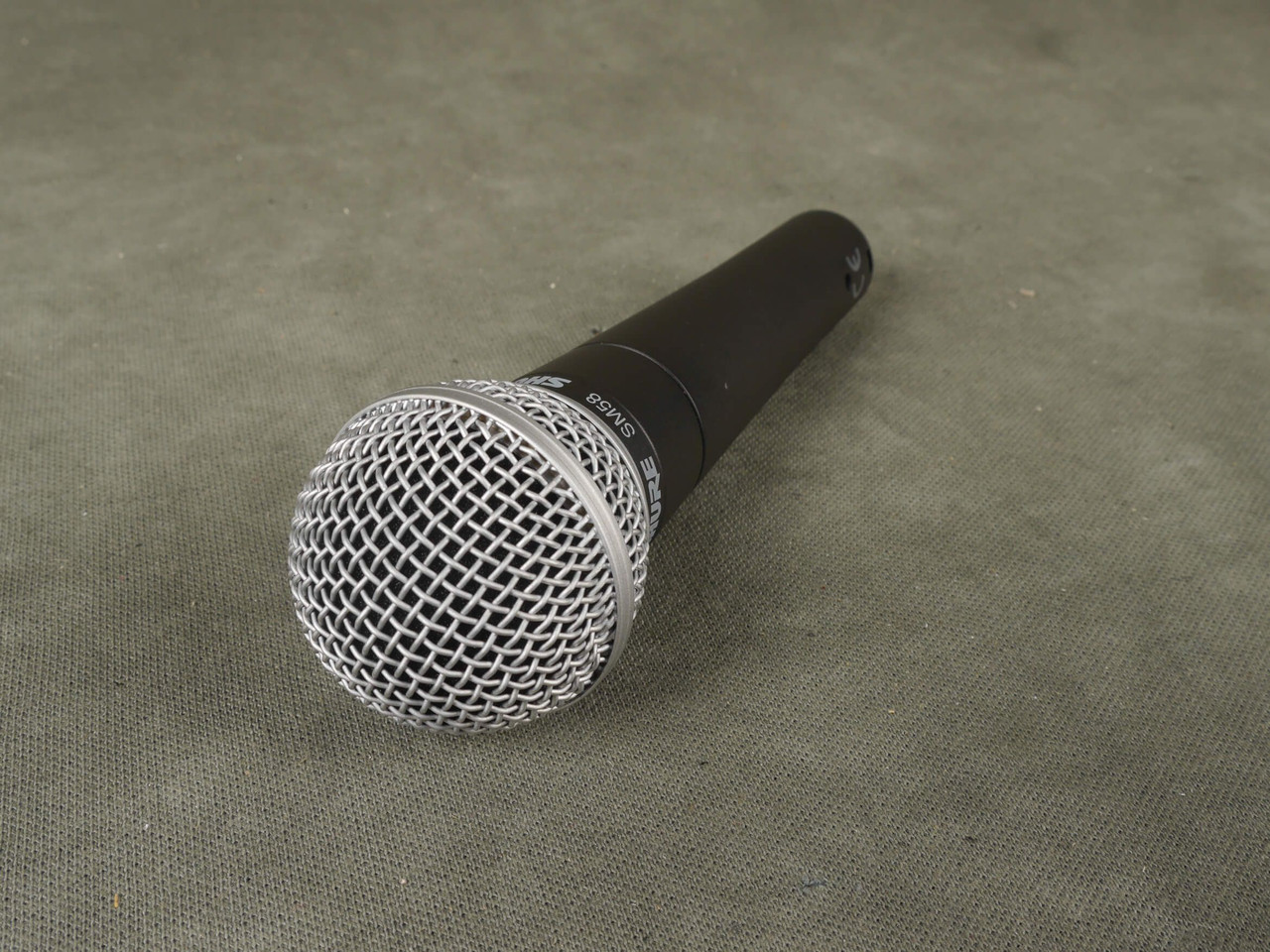 Shure SM58 Dynamic Microphone w/Box 2nd Hand