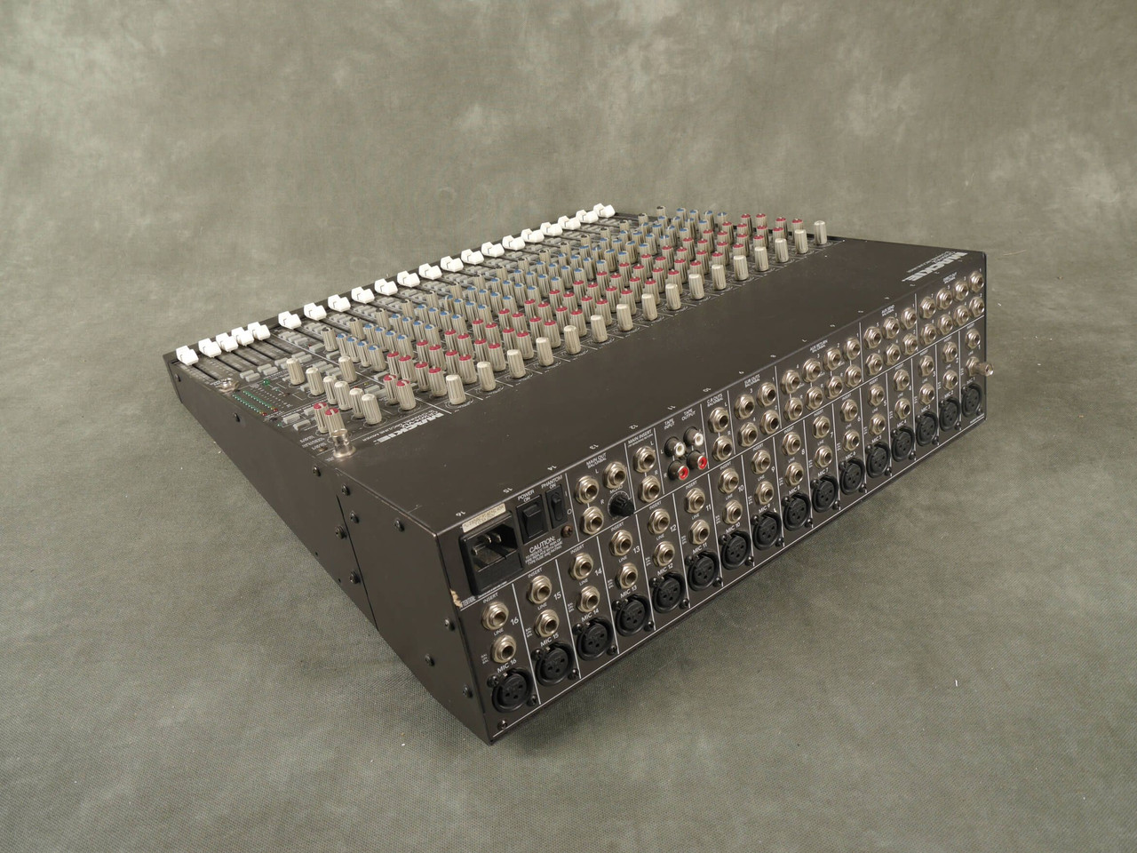 Mackie CR1604-VLZ Mixer - 2nd Hand
