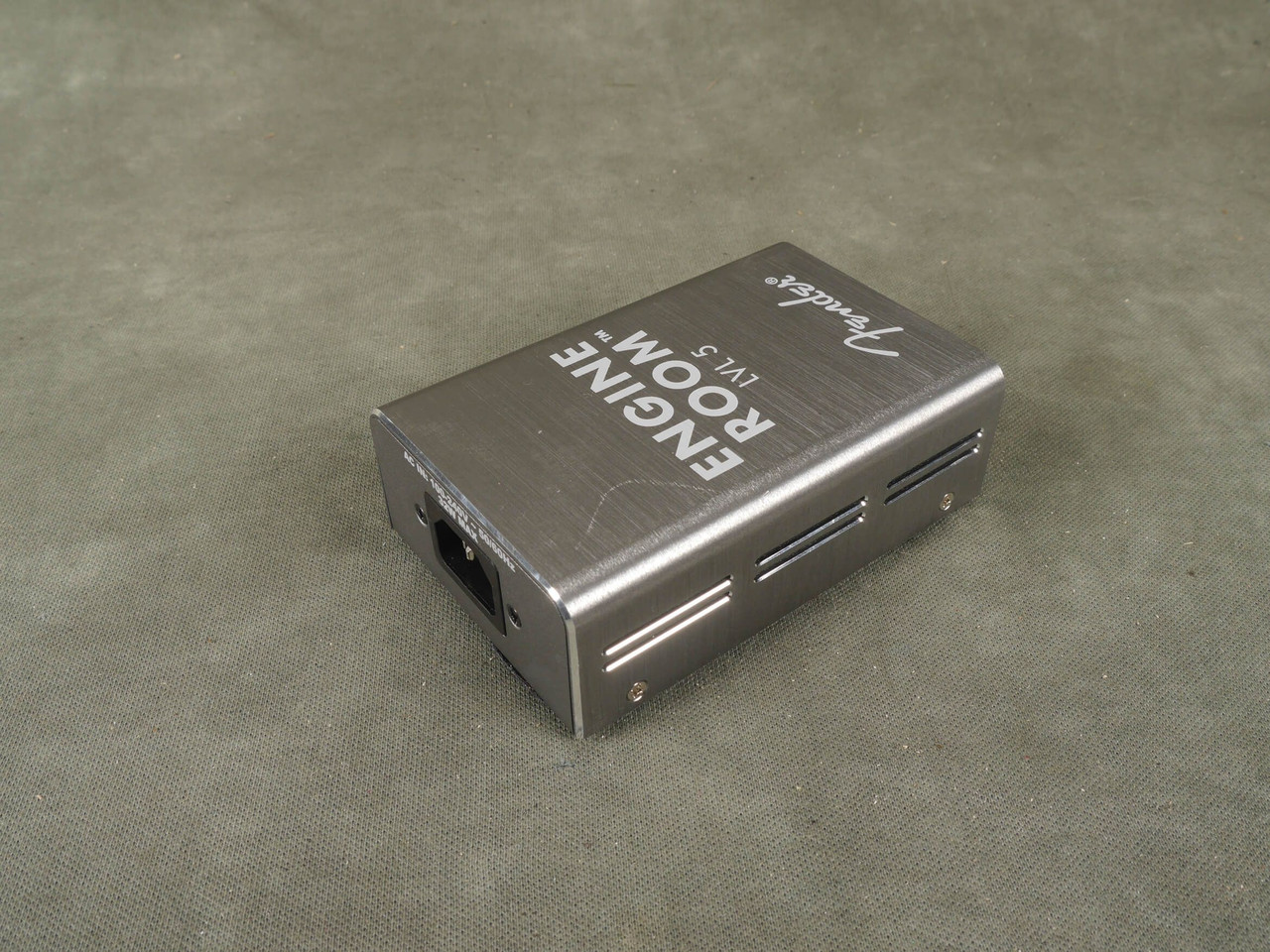 fender engine room lvl5 ペダトレインメトロ16 セット Fender Engine Room LVL5 Power Supply and Fender Pro Pedal