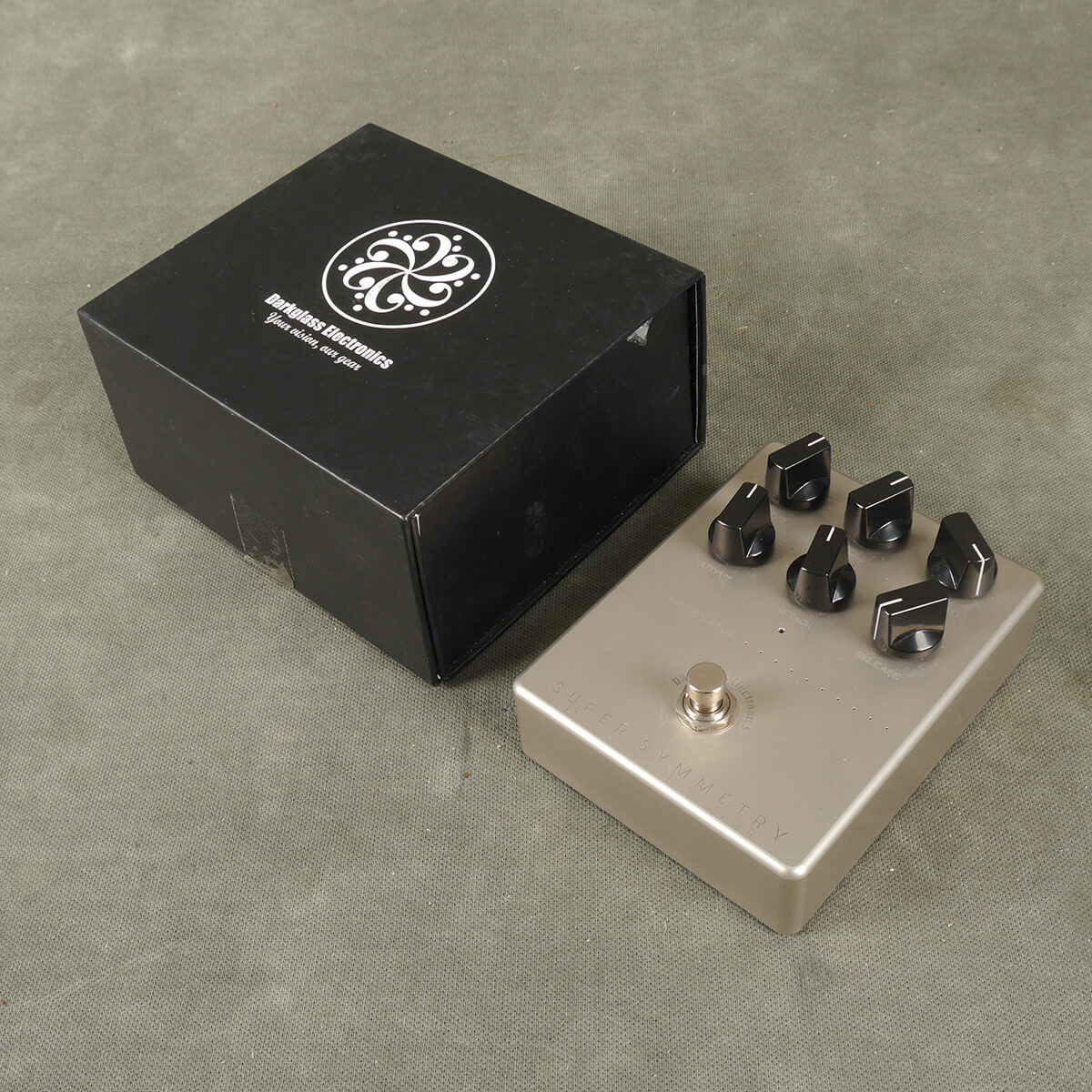 Darkglass SUPER SYMMETRY Darkglass Super Symmetry Bass Compressor