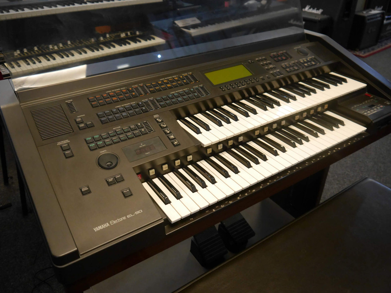 Yamaha EL90 Electone with Bench - 2nd Hand **COLLECTION ONLY**