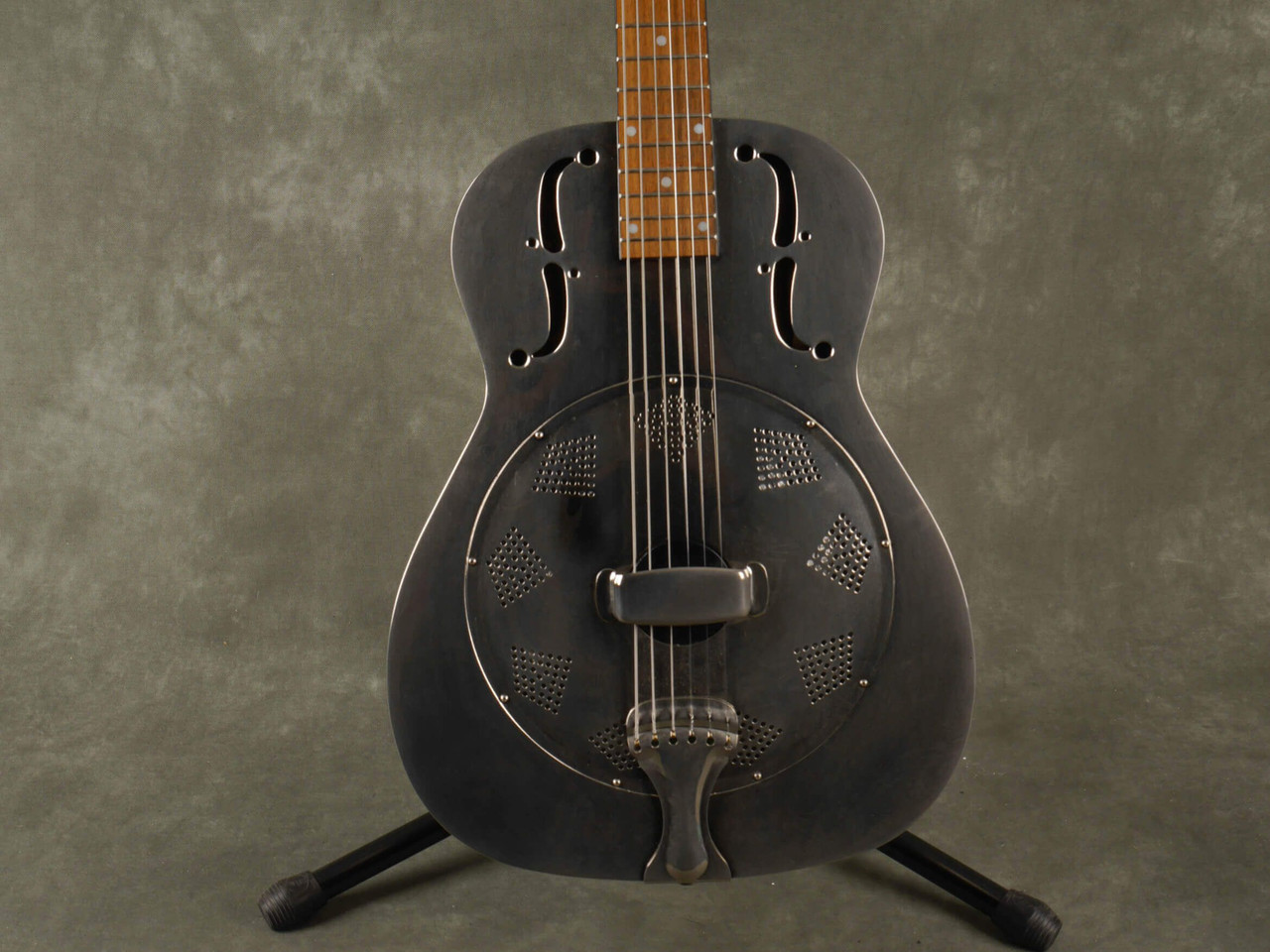 supro resonator guitar