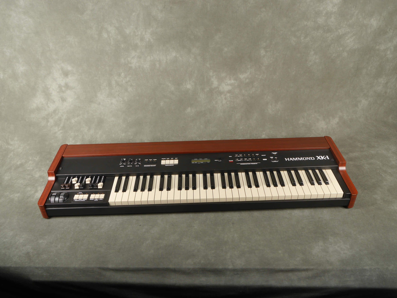 Hammond XK1 Digital Organ 2nd Hand COLLECTION ONLY