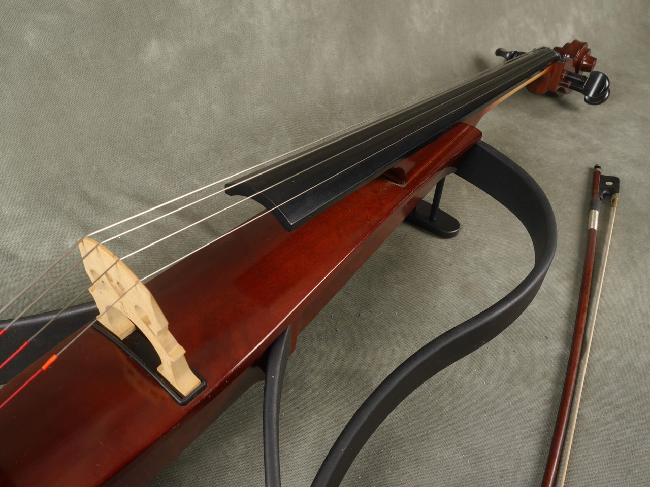 Yamaha SVC-100 Silent Cello w/Gig Bag - 2nd Hand