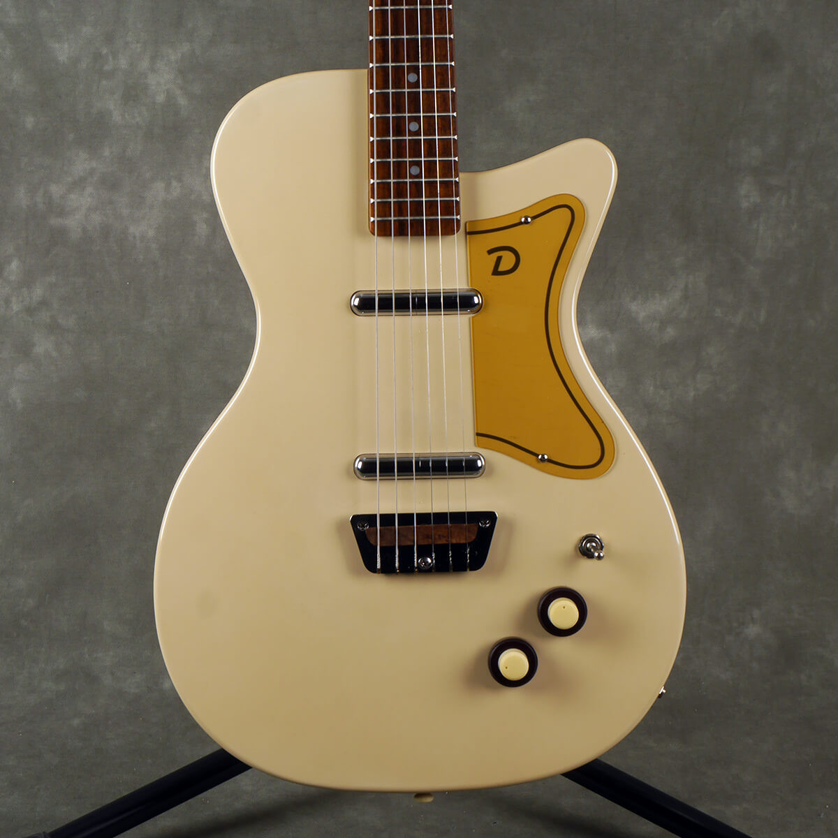 YDANELECTRO109645__67865.