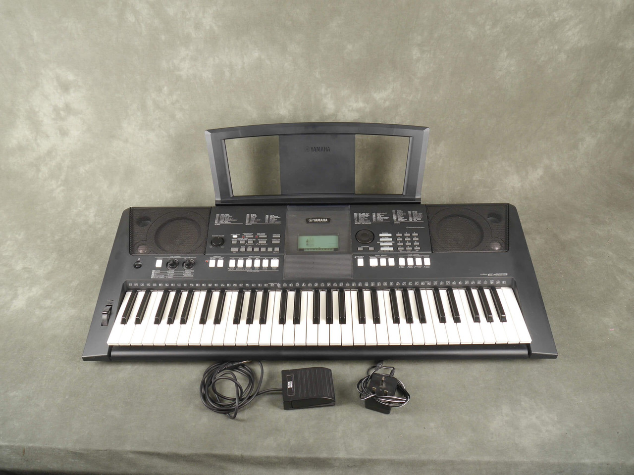 美品】YAMAHA 電子キーボード & ヘッドホンセット PSR-E423 美品