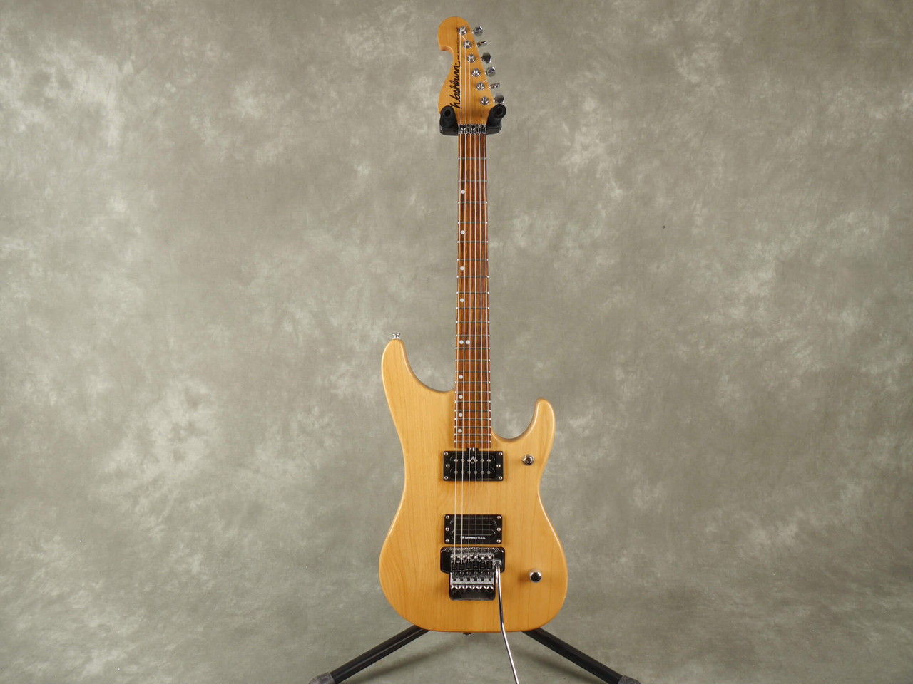 Washburn N2 Electric Guitar - Natural - 2nd Hand