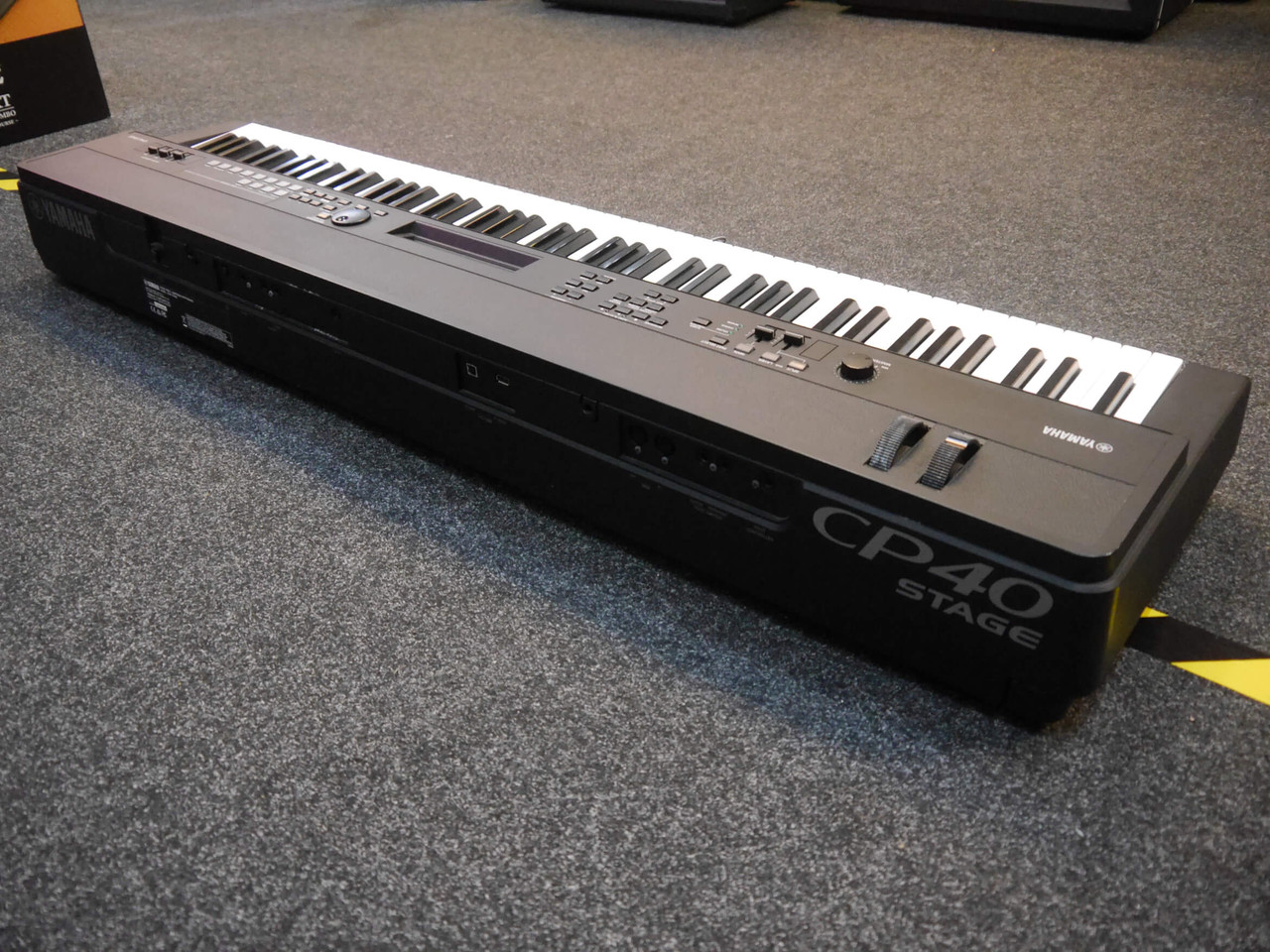 u*9様 Yamaha CP40 STAGE 88鍵デジタルピアノ YAMAHA CP-40｜246ZAIKI